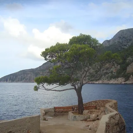 Appartement House Marina 30m From The Sea Sveta Nedelja (Hvar)